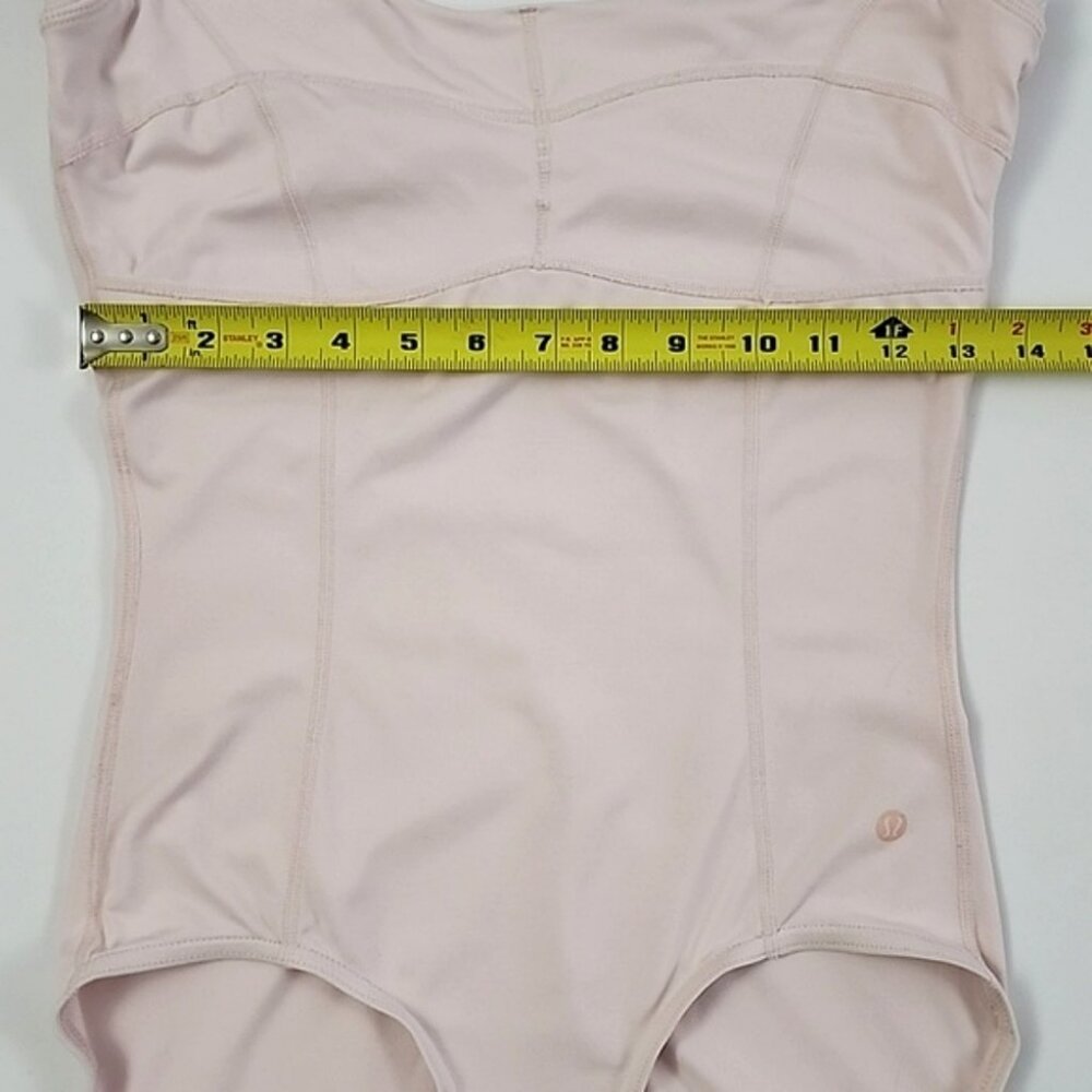 Lululemon Women's Light Pink Bodysuit Scooped Neckline Capped Sleeves Size Small - Picture 12 of 14